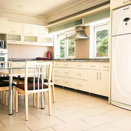 Hotel Pleasant With Private Pool In Antalya
